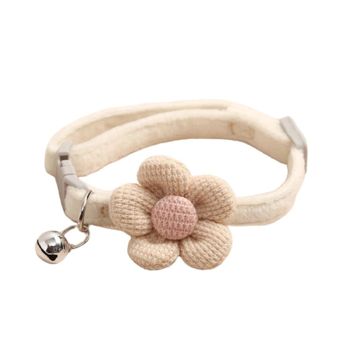 Cute Flower Adjustable Buckle Pet Collar